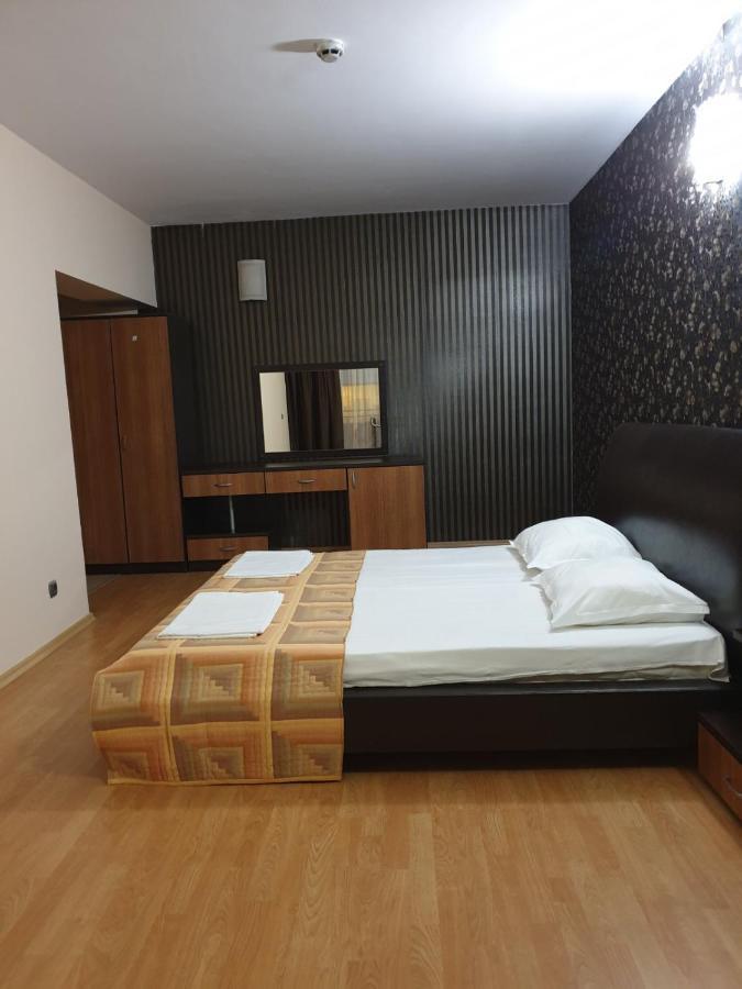 Guest House California Pomorie Exterior photo